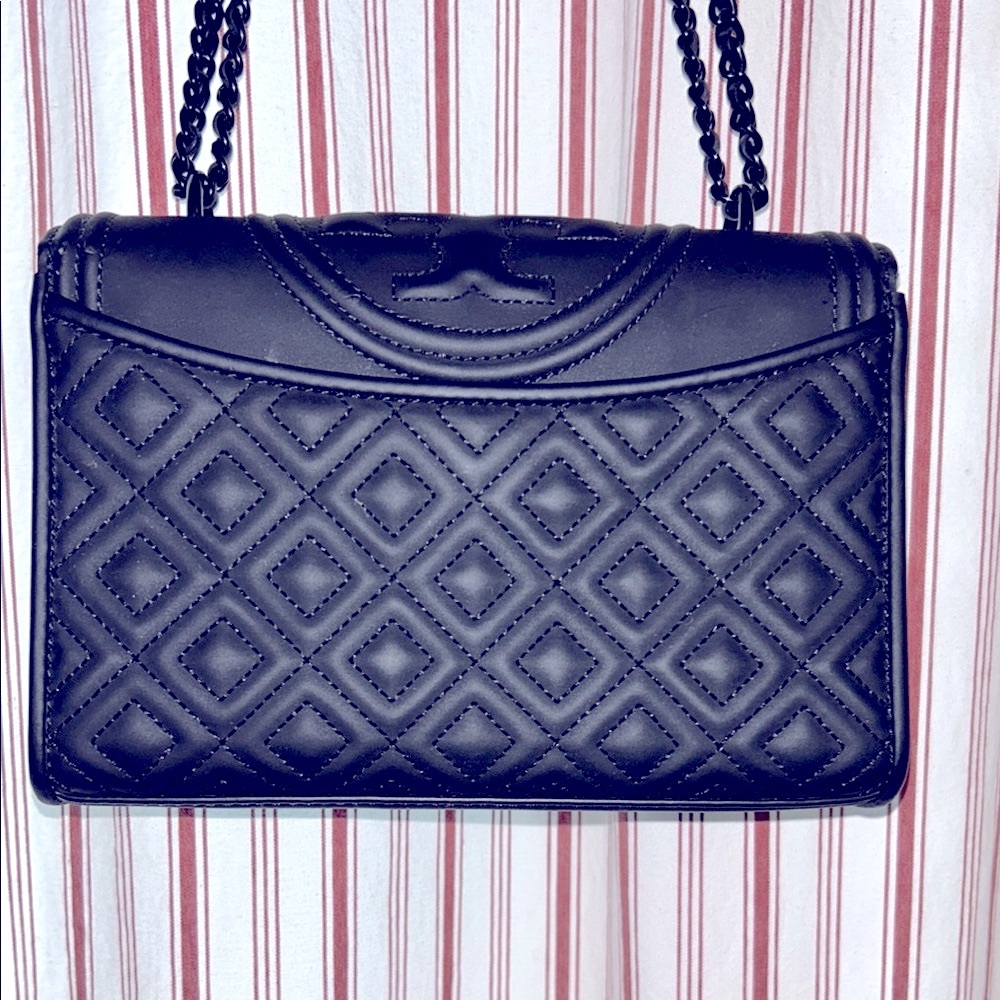 Elegant Tory Burch Fleming  Black Handbag - Picture 3 of 7